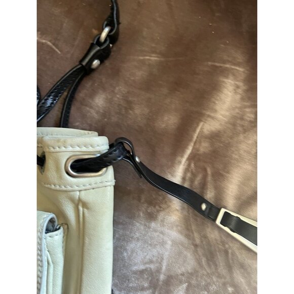 OLIVIA HARRIS WHITE /CREAM Soft Leather  Purse Pocketbook Quality VTG? SEE - Picture 4 of 16